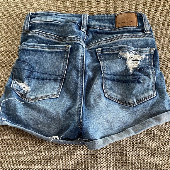 American Eagle Hi-Rise Shortie Next Level Stretch Sz 0 Distressed & Ripped - Picture 3 of 8
